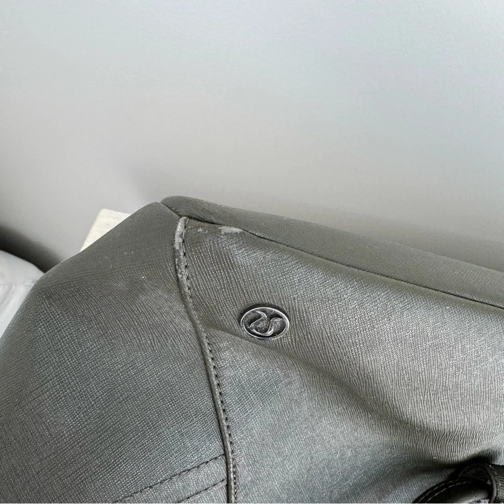 Lululemon Tote Bag with Matching Pouches